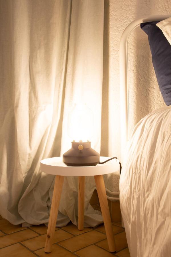 Petit Studio Secret - Coeur De Provence - 4 Personnes Volx Esterno foto